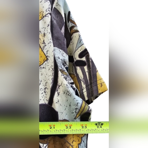 Parsley & Sage Casual 32" Long African Inspired V-Neck Short Sleeve Top Shirt - Picture 6 of 6